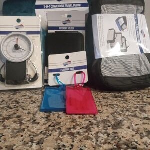 American Tourister 5 PieceTravel Accessories Set